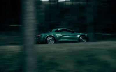 ALPINE A110 GT – PROMYŠLENÁ LEHKOST